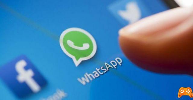 How to post long videos on WhatsApp status